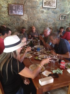 Teisia-Kyperia-meal-lighter